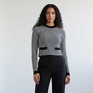 1211 • Black & White Houndstooth Knit Sweater Top w/Gold Chain Embellishment